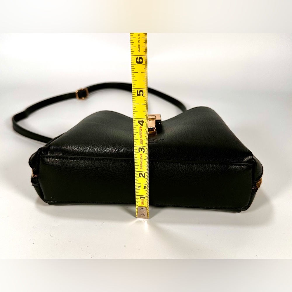 D. Kelly-Japan- Shoulder/Crossbody Bag in Black - Picture 12 of 16